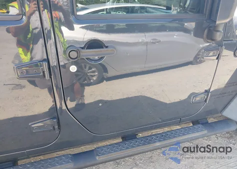 2016 Jeep Wrangler Unlimited Sport from USA, damaged, VIN 1C4BJWDG5GL281639